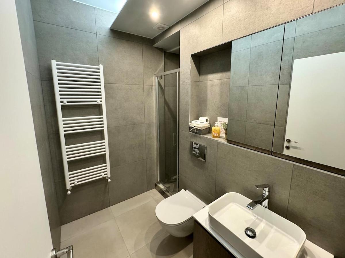 Apartment Stylish&bright Near Rotonda